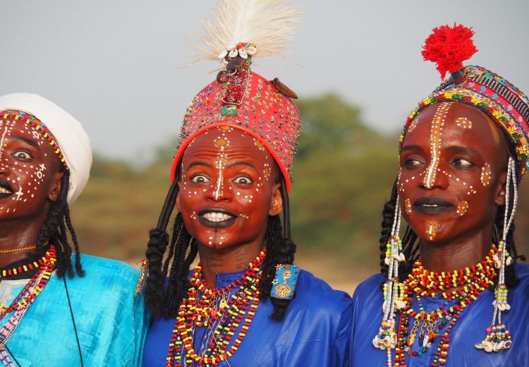 Photography tours of the Gerewol Festival in Chad highlight the beauty of the Wodaabe people