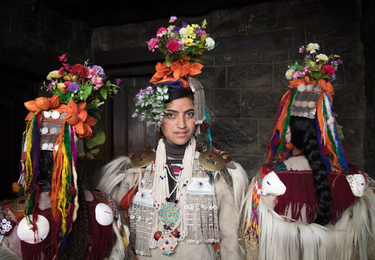 Visit the amazing Brokpa people of Garkon during our Zanskar photography tour