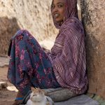Harar girl and her cat (image by Mark Beaman)