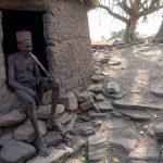 Wandering the labyrinth of alleyways between Taneka compounds is a wonderful way to meet the spiritual healers that call the community home (image by Inger Vandyke)