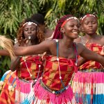 The vibrant dance of Waaba women (image by Inger Vandyke)