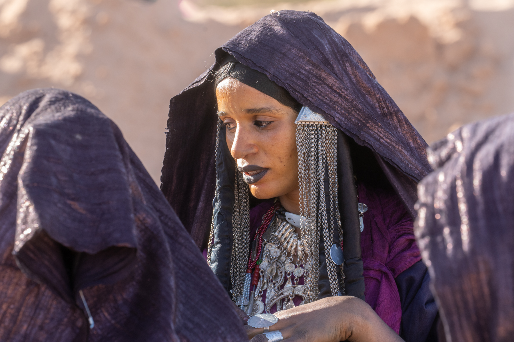 Tuareg women at Sabiba (image by Inger Vandyke)