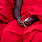 The hands of an Ashanti funeral guest (image by Inger Vandyke)