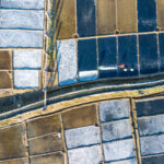 Salt workers (image by Inger Vandyke)
