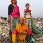Waste pickers in Bangladesh (image by Inger Vandyke)
