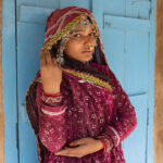 MIR LADY INDIA MIKE WATSON – Mir lady at Little Rann of Kutch. Many Mir people moved south from Rajasthan during times of drought (image by Mike Watson)
