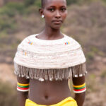 Statuesque and hauntingly beautiful Rendile girl (image by Inger Vandyke)