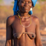 Portrait of a beautiful Ovakuvale woman with her simple Oyonduthi bra (image by Inger Vandyke)