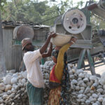 Rock sorting and polishing (image by Yousuf Tushar)