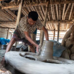 Making pots and other clay vessels by hand (image by Yousuf Tushar)