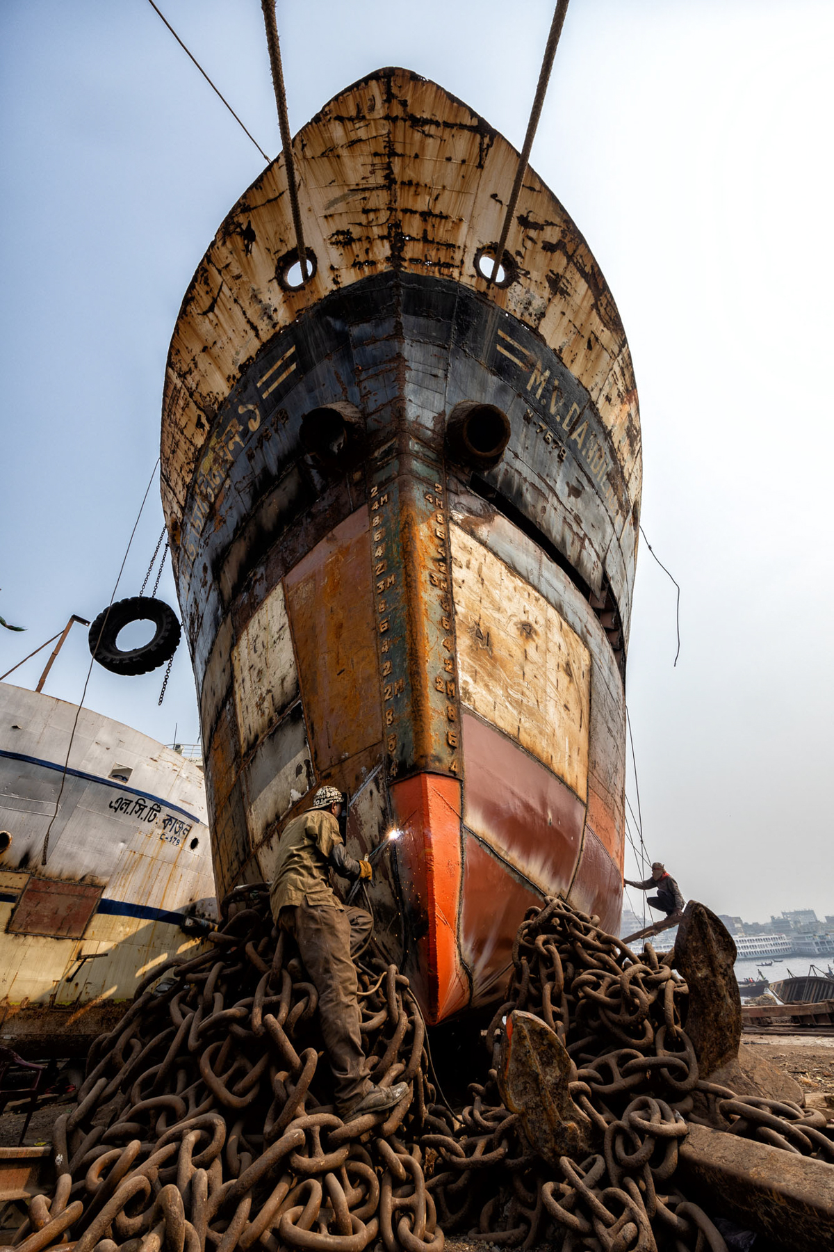 The famous ship breaking yards in Dhaka (image by Yousuf Tushar)