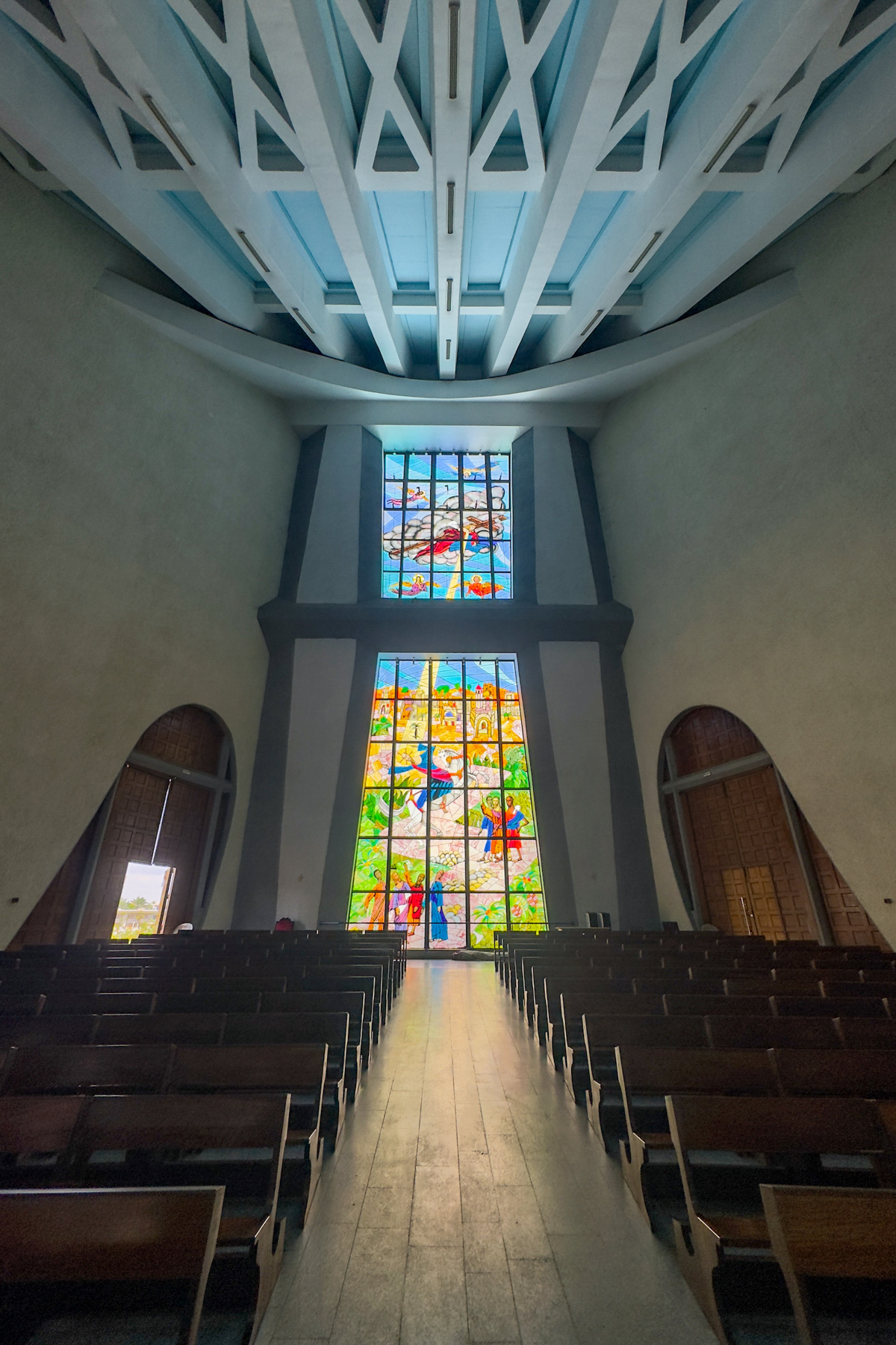 Inside St Paul's Cathedral in Abidjan (image by Inger Vandyke)