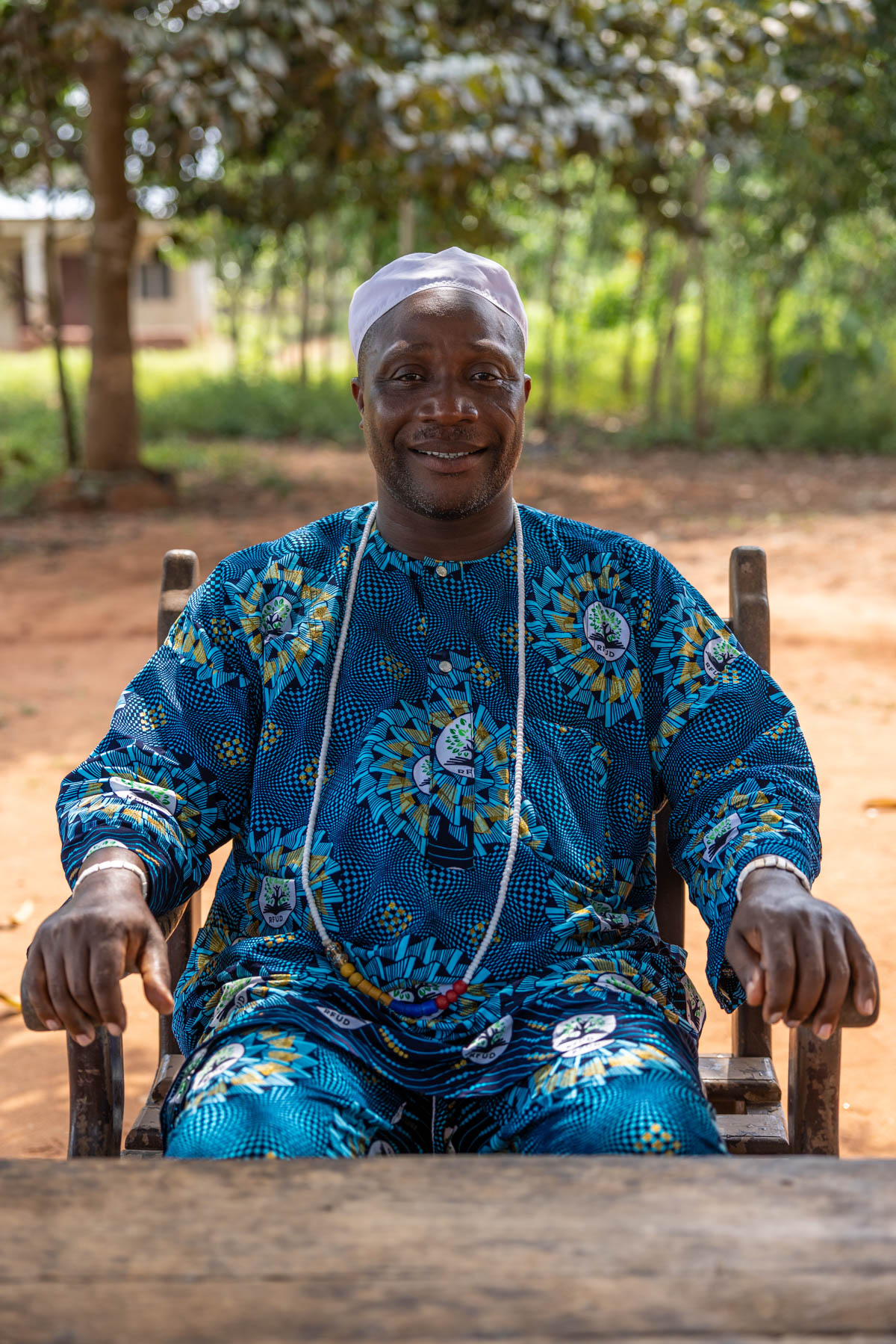 King Agassa, a respected Vodun leader. We met him during our visit, and he generously shared insights while we asked questions about the Vodun tradition (image by Ingrid Koedood)