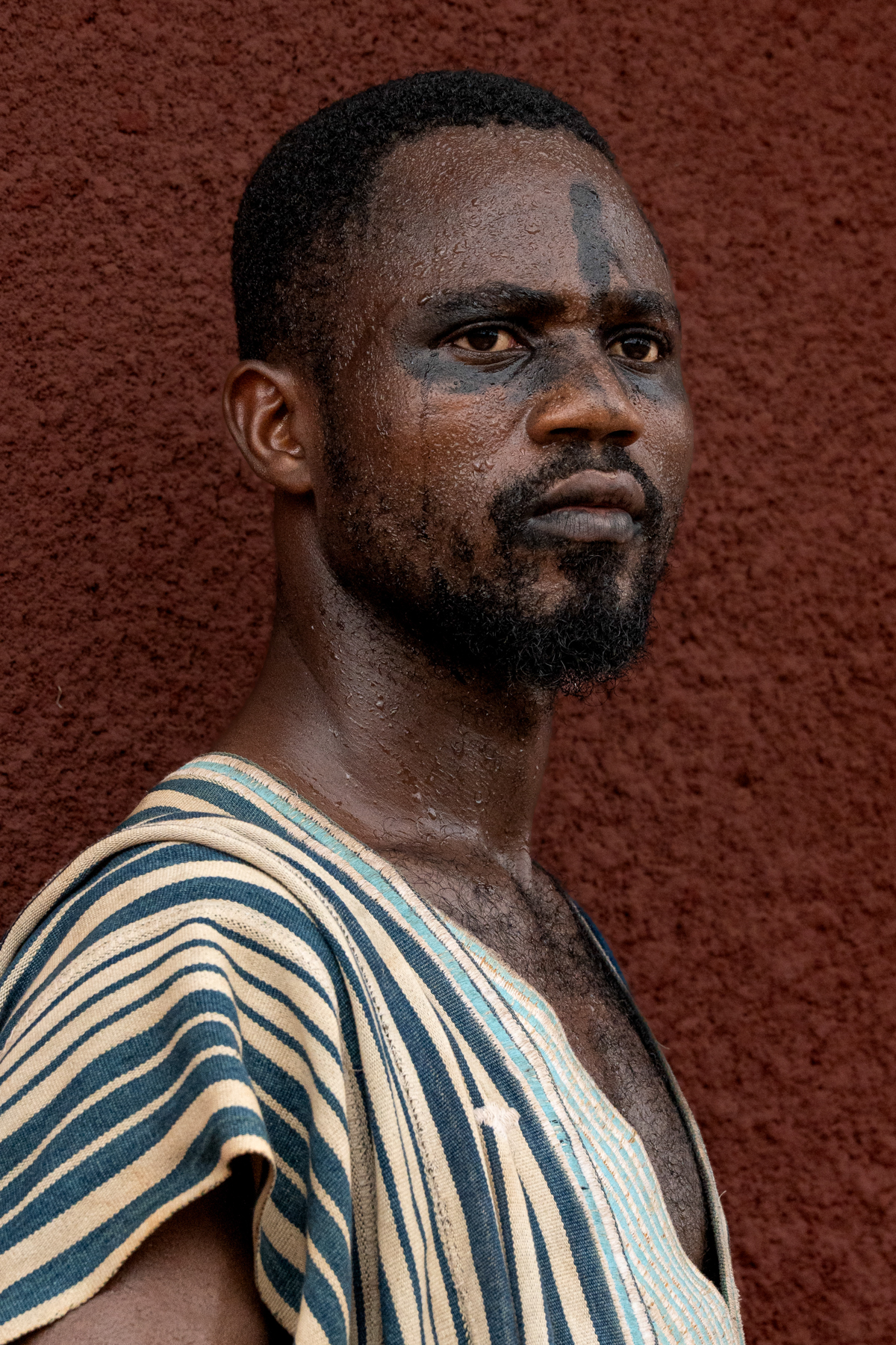 Unmasked Dancer - La Danse des Jongleurs (Image by Craig Baulcomb)