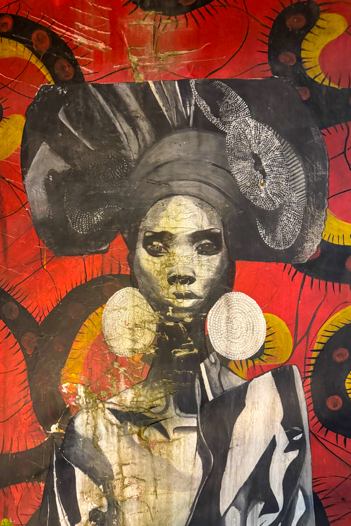 West African art at the Bushman's Cafe in Abidjan (image by Inger Vandyke)