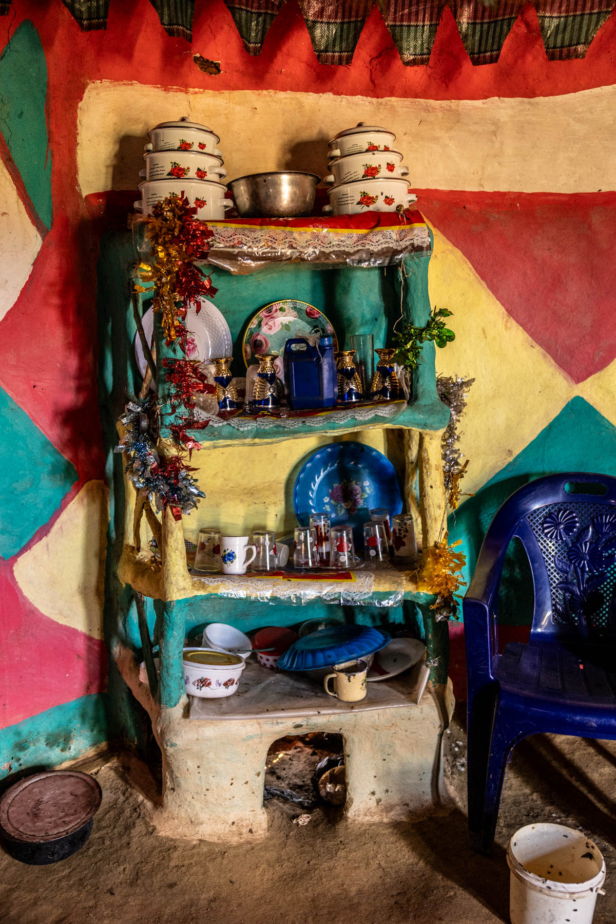 The Borana people decorate their huts in vibrant colors, something we did not expect and were truly amazed by. (image by Ingrid Koedood)
