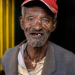 An old man enjoying honey wine in a Dorze bar. (image by Ingrid Koedood)