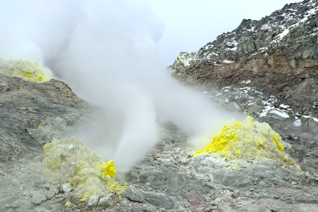 Fumaroles at Mount Iozan, it means Sulphur Mountain (Image by Mike Watson)