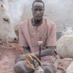 Rest time means a chance to smoke a hookah (image by Inger Vandyke)