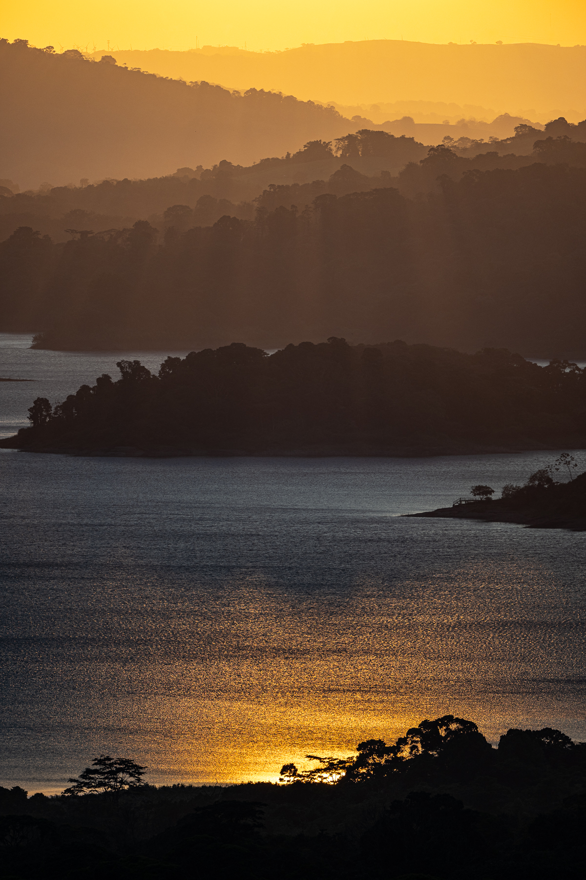 Lake Arenal at the foot of the Arenal Volcano measures 80 km2 and is known for its beautiful sunsets (image by Oliver Krueger)