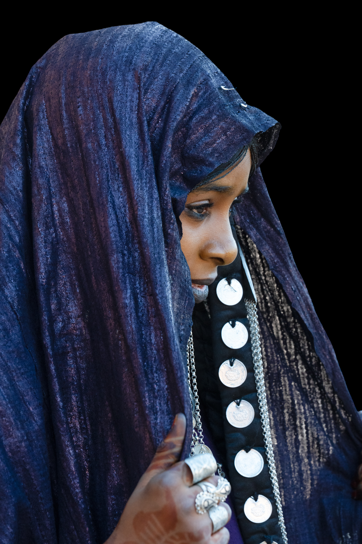 Beautiful Tuareg girl (image by Inger Vandyke)