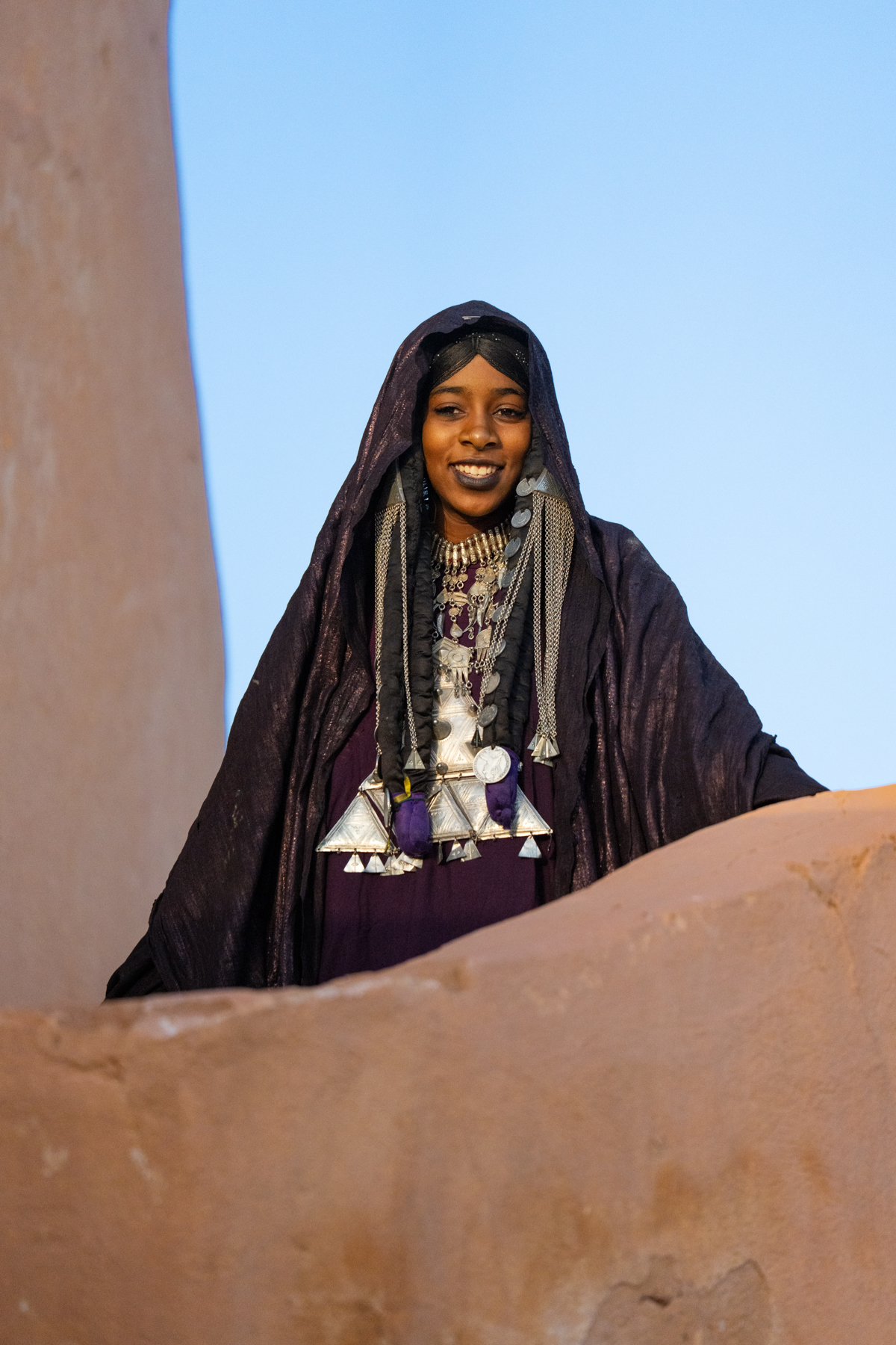 Smiling Tuareg girl at Taghorfit (image by Inger Vandyke)