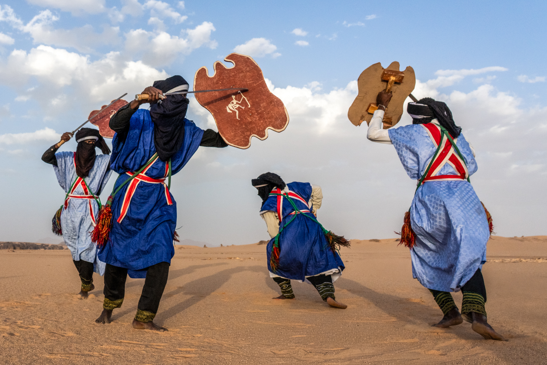 Aroukas sword fighters (image by Inger Vandyke)