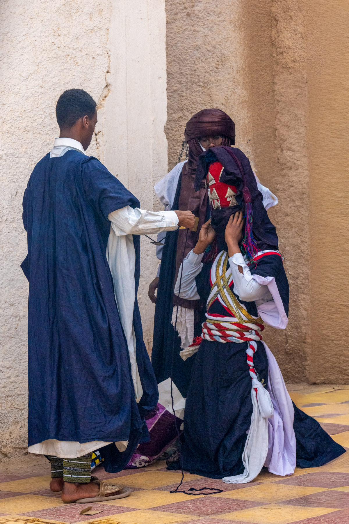 Preparing for Sabiba (image by Inger Vandyke)