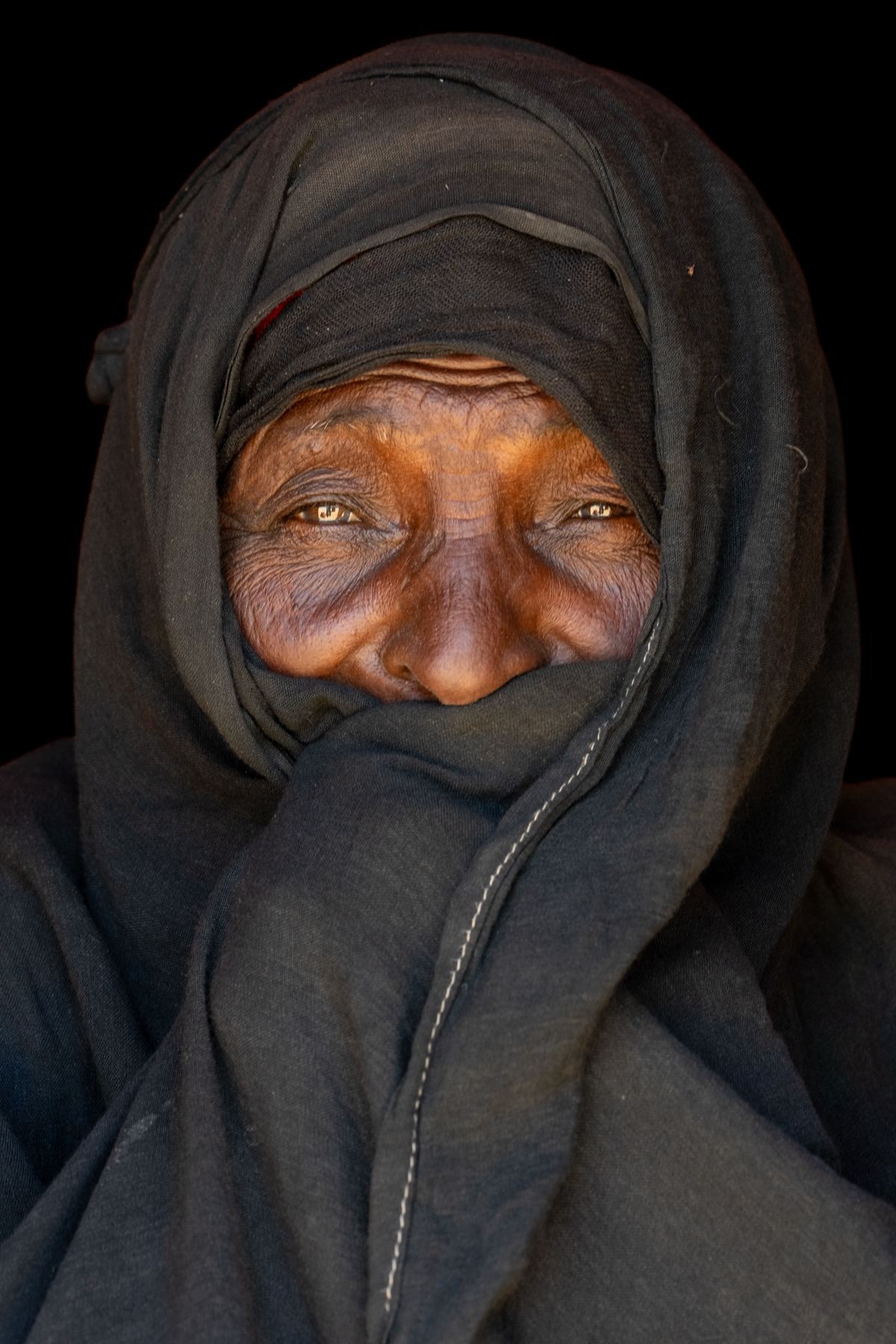 Desert matriarch of a nomadic Tuareg family (image by Inger Vandyke)