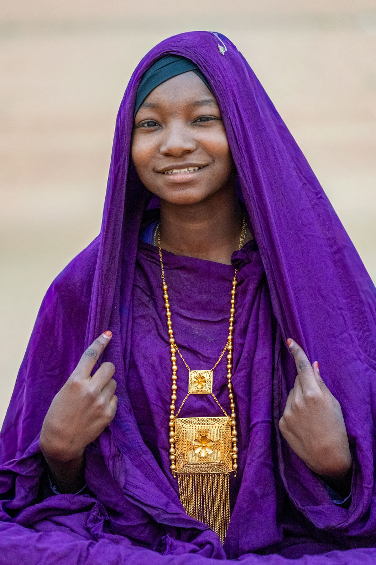 Smiling Tuareg girl at Tahamat (image by Inger Vandyke)