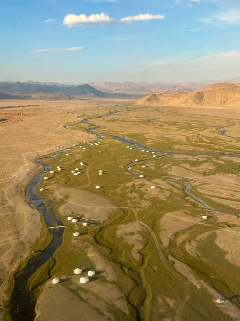 Approaching Khovd, with Western Mongolia's vast landscape unfolding below us (image by Ingrid Koedood)
